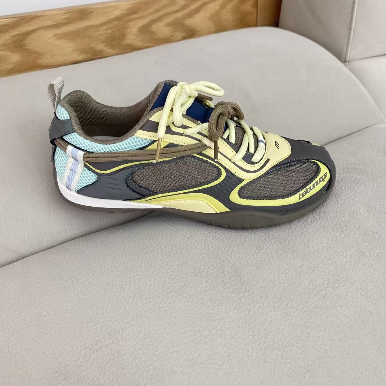 Women Shoes Qc - Damen-Sneaker im Retro-Stil, Spicy Girl-Sneaker, Mesh-Patchwork,