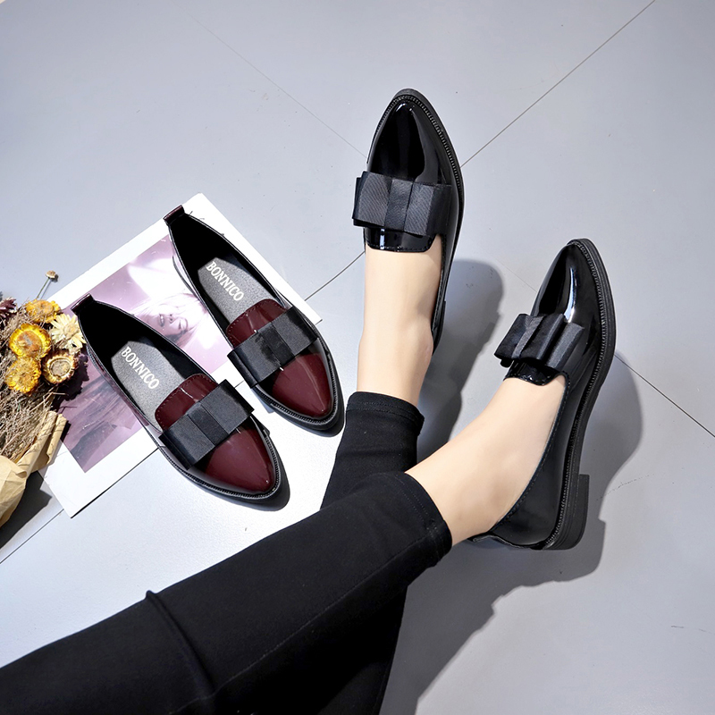 Schwarze/Weinrote Lackleder-Sp – Slingback Pumps Women Bewertung und Preis